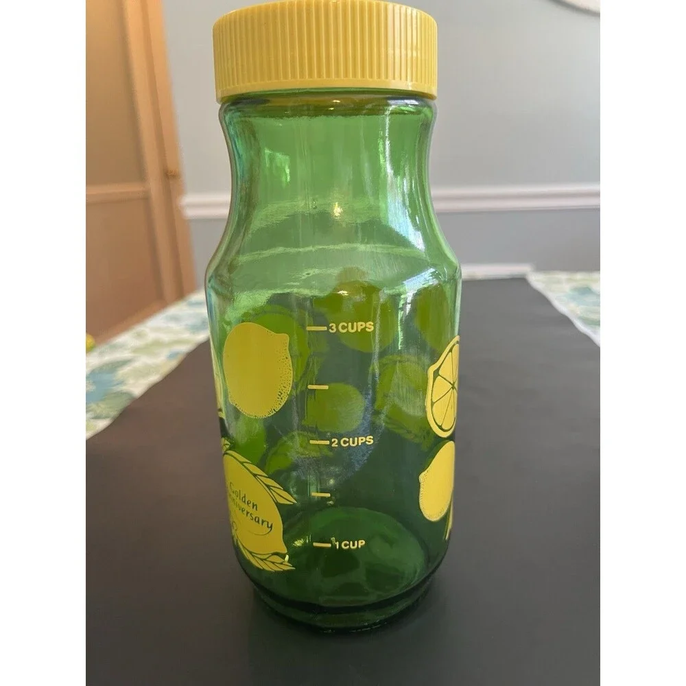 Vintage Anchor Hocking Green Yellow Lemonade Lemon Juice Jar Pitcher Measuring